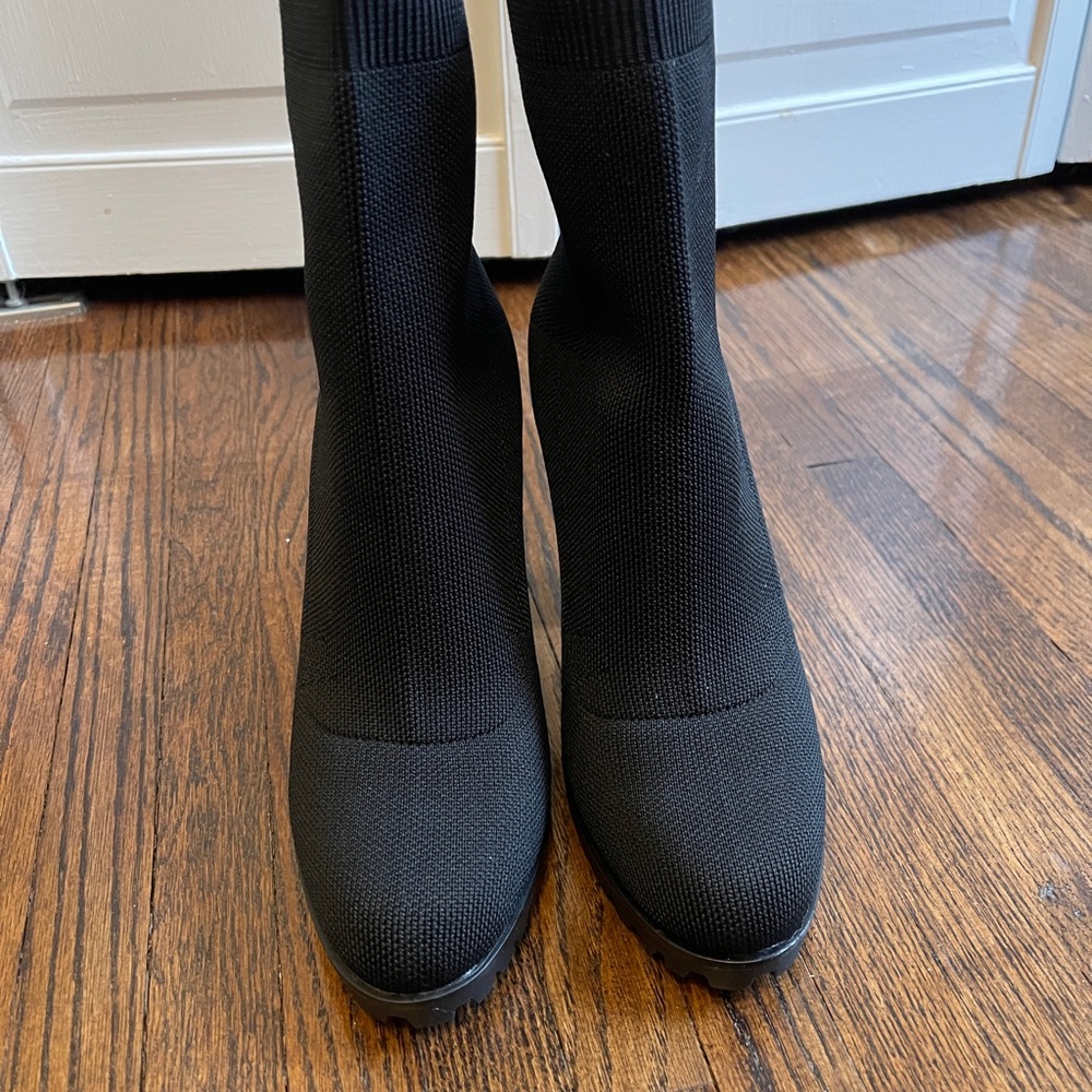 Elegant Black Women's Boots